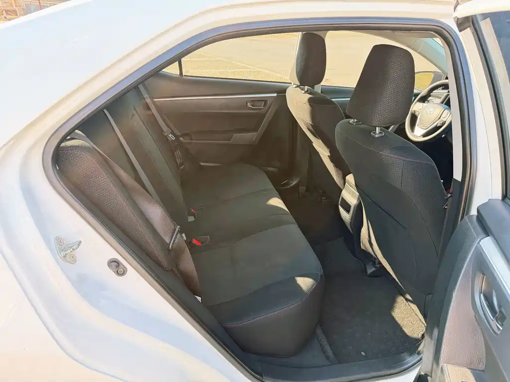 Toyota Corolla — миниатюра 14