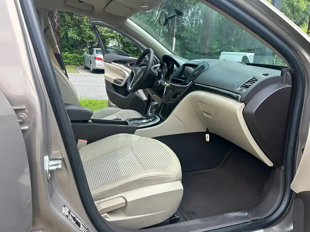 Buick Regal — миниатюра 13
