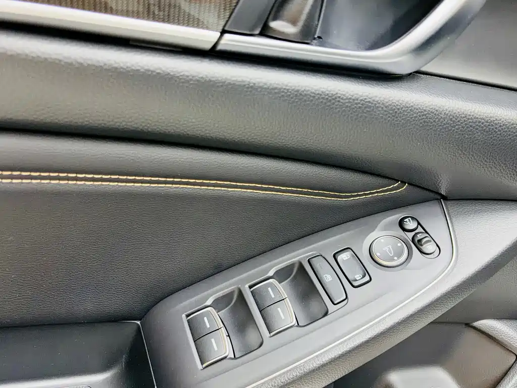 Honda Accord — миниатюра 12