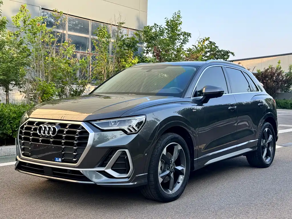 Audi Q3 2022