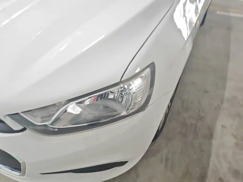 Chevrolet Aveo — миниатюра 24