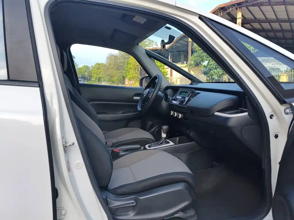 Honda Fit — миниатюра 11