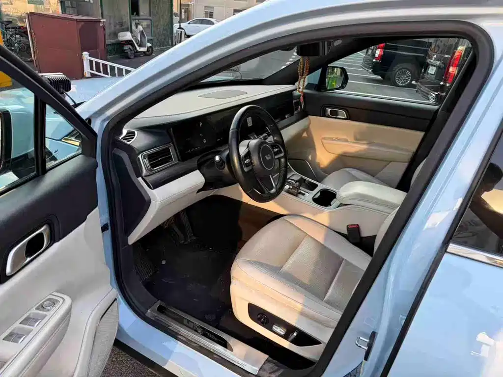 Li Auto Li ONE — миниатюра 5