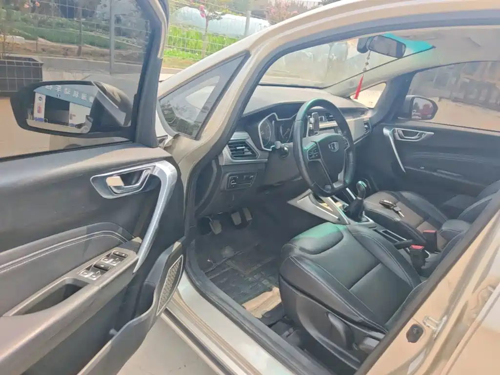 Geely Vision X3 — миниатюра 16