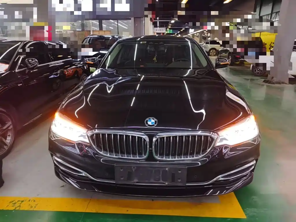 BMW 5 Series New Energy — миниатюра 3