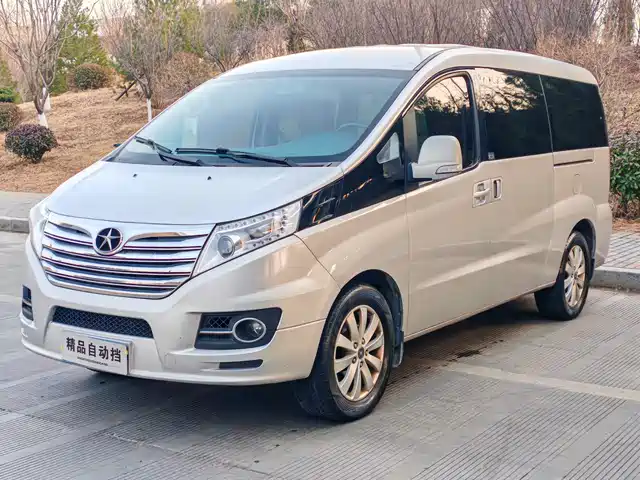 JAC Refine M5
