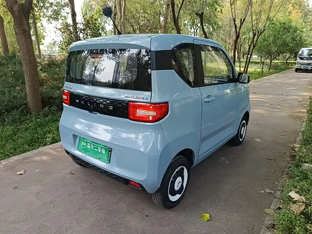Wuling MINIEV — миниатюра 7