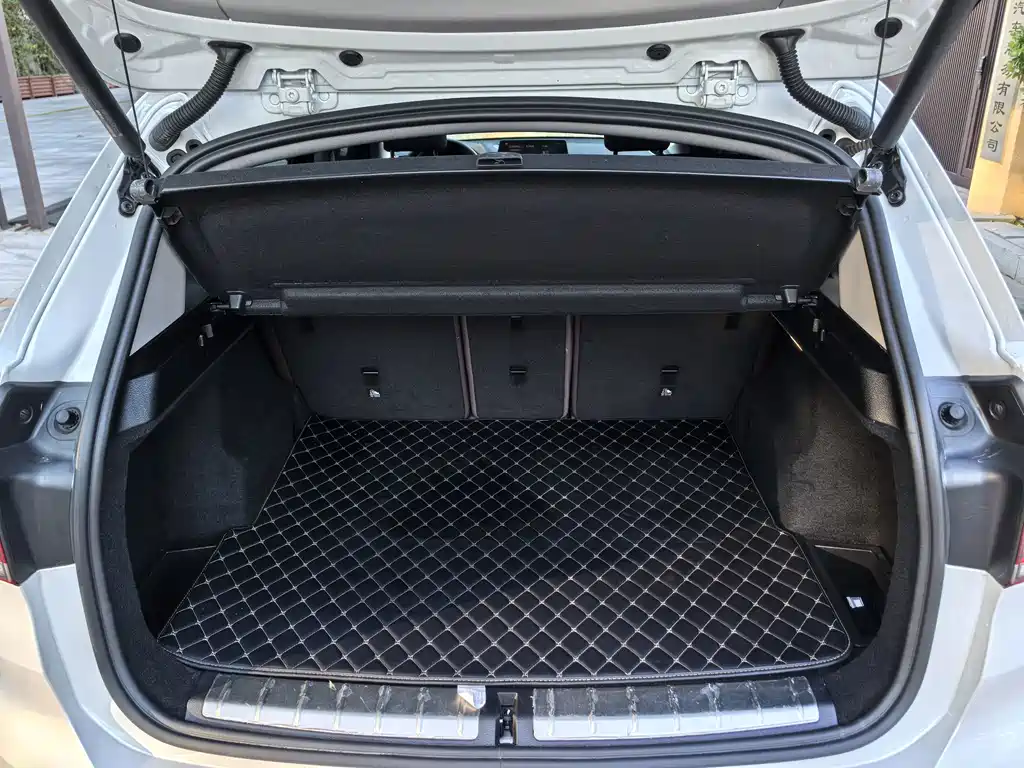 BMW X1 — миниатюра 13