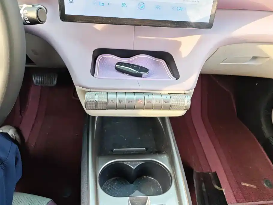 BYD Dolphin — миниатюра 16