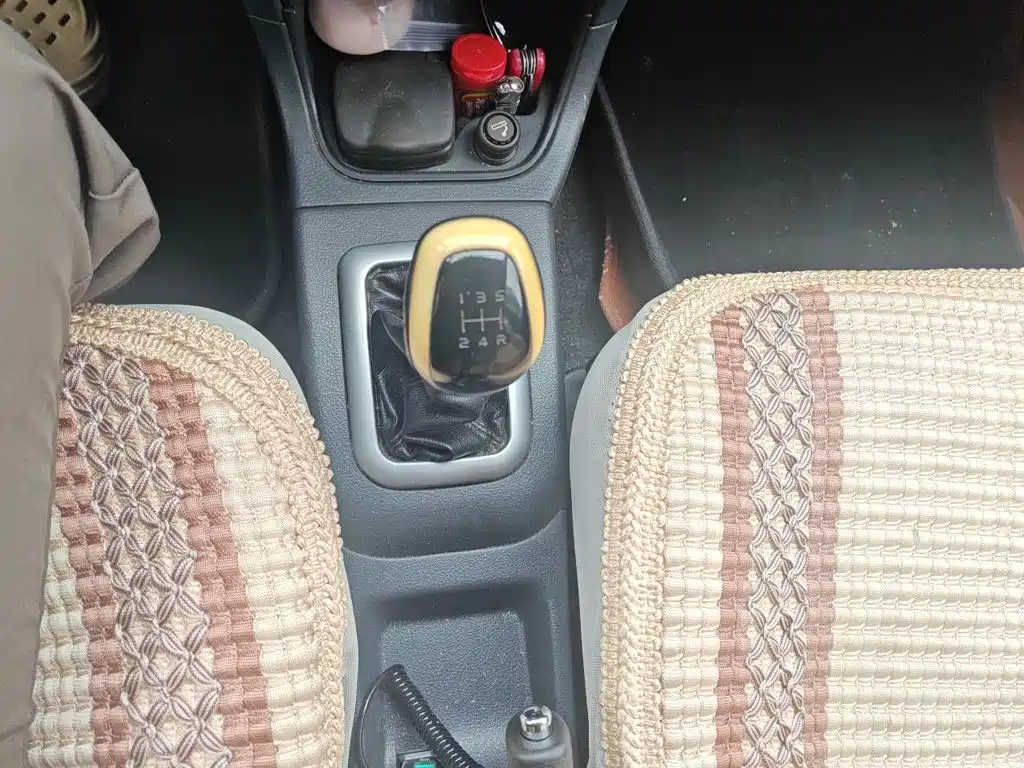 Suzuki Liana A6 — миниатюра 11
