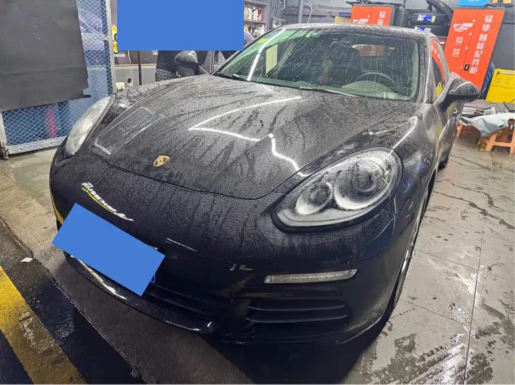 Porsche Panamera 2013