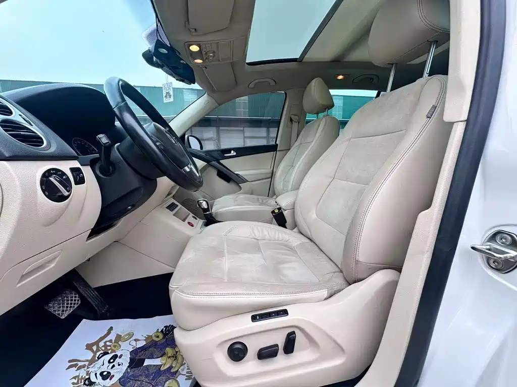 Volkswagen Tiguan 2012 2.0TSI AT Flagship