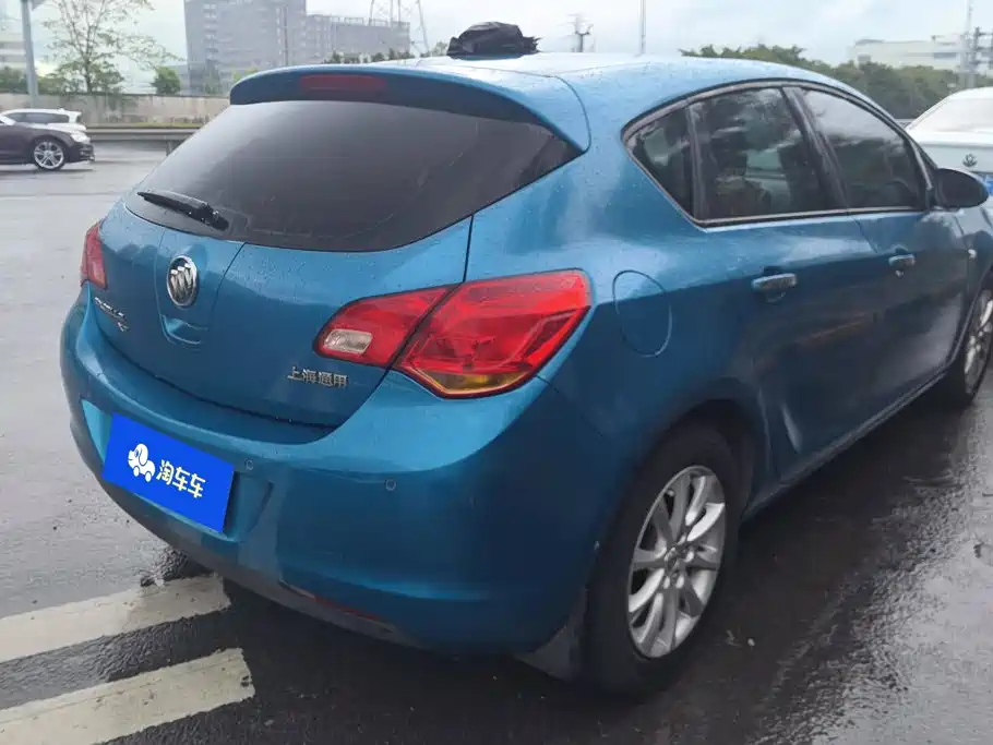 Buick Excelle — миниатюра 3
