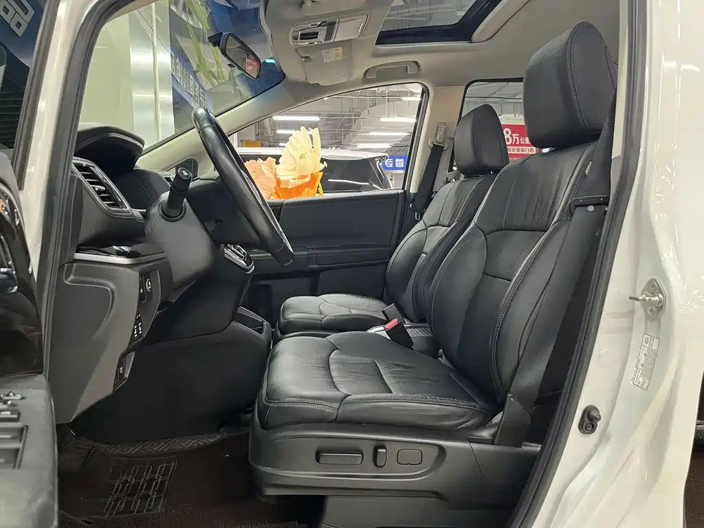 Honda Odyssey — миниатюра 5