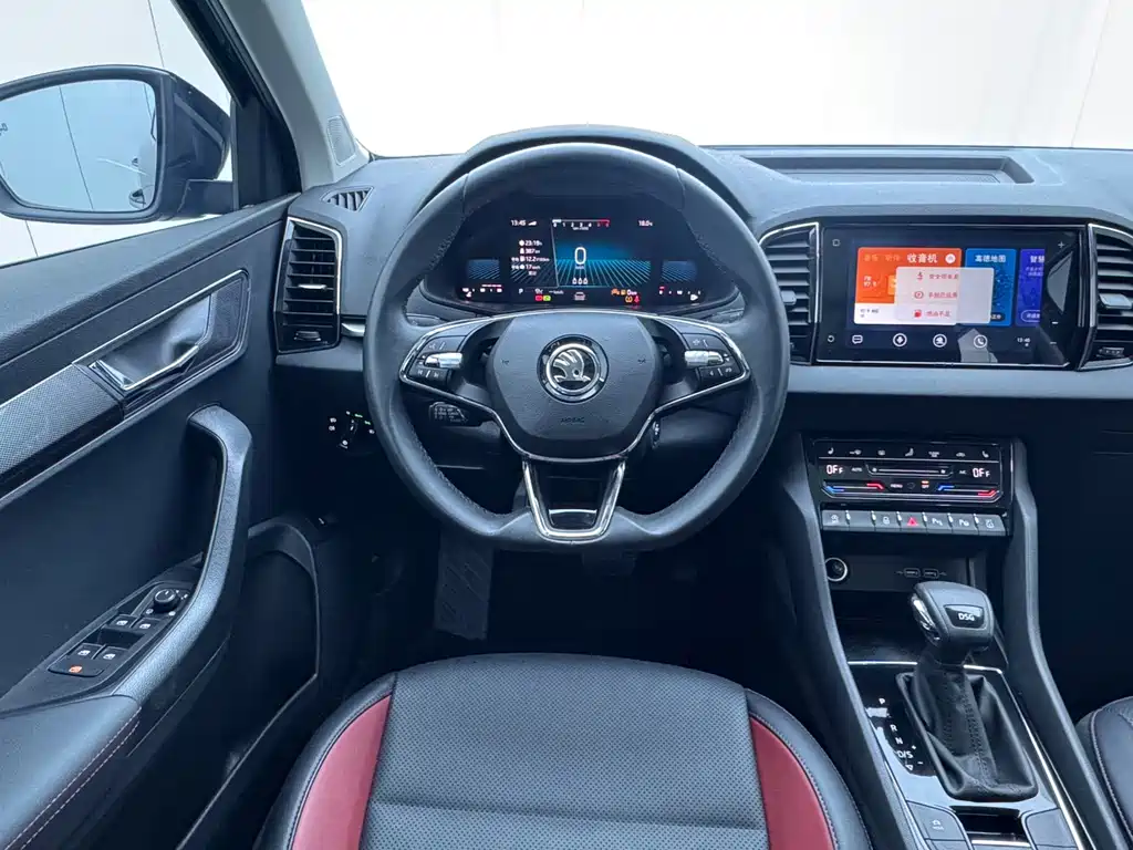 Skoda Karoq — миниатюра 11