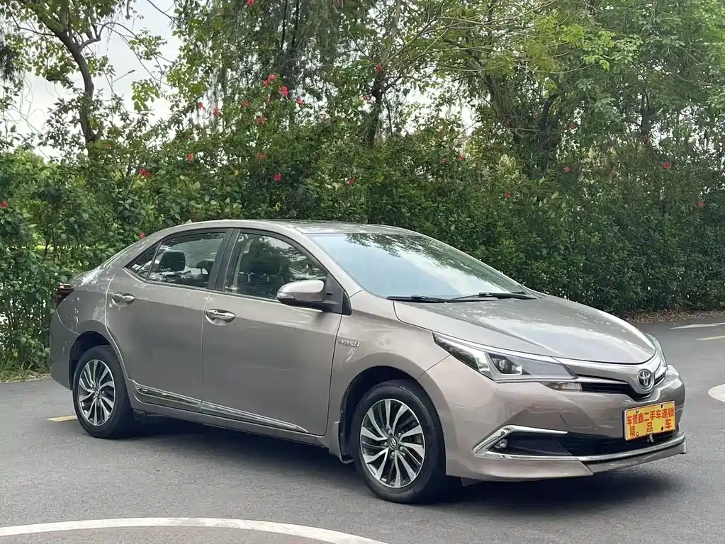 Toyota Corolla — миниатюра 3