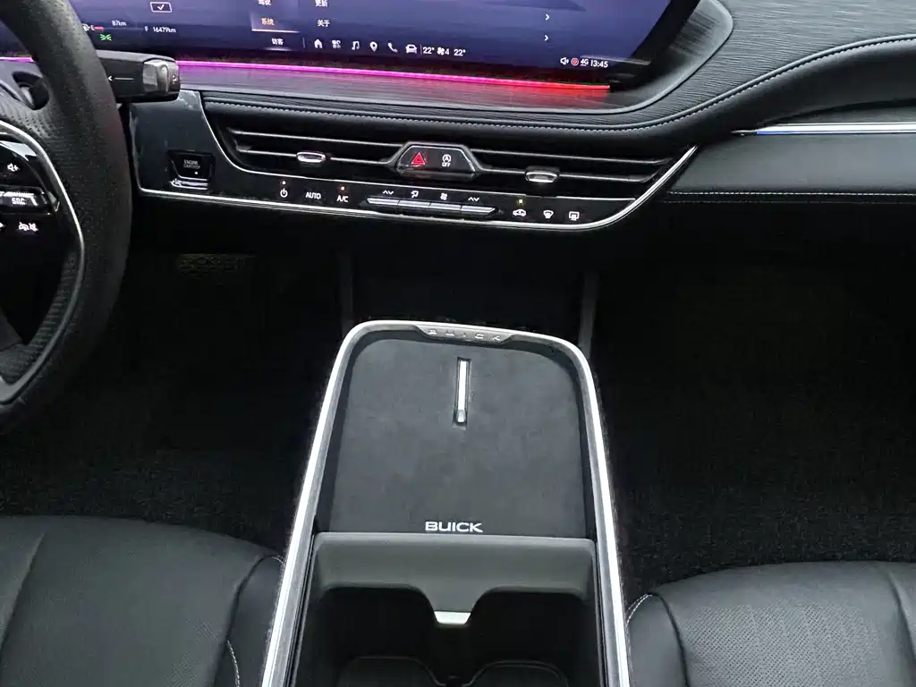 Buick LaCrosse — миниатюра 19