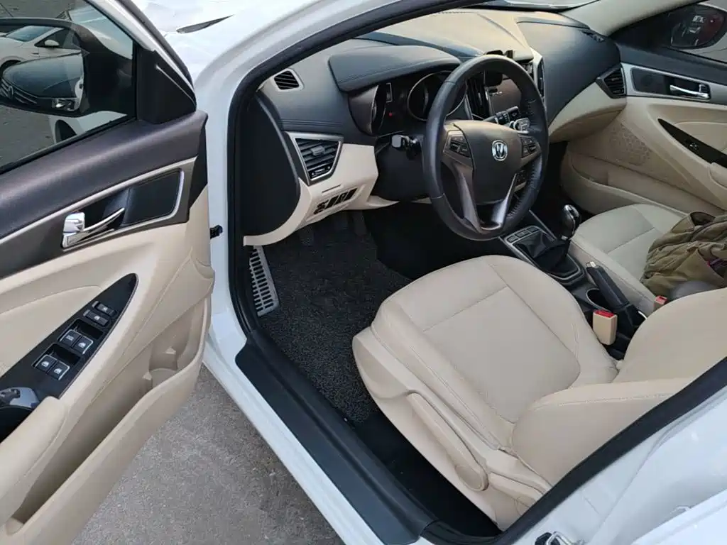 Changan Eado — миниатюра 16