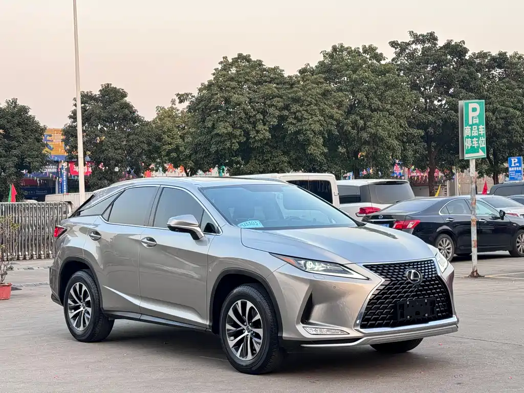 LEXUS RX