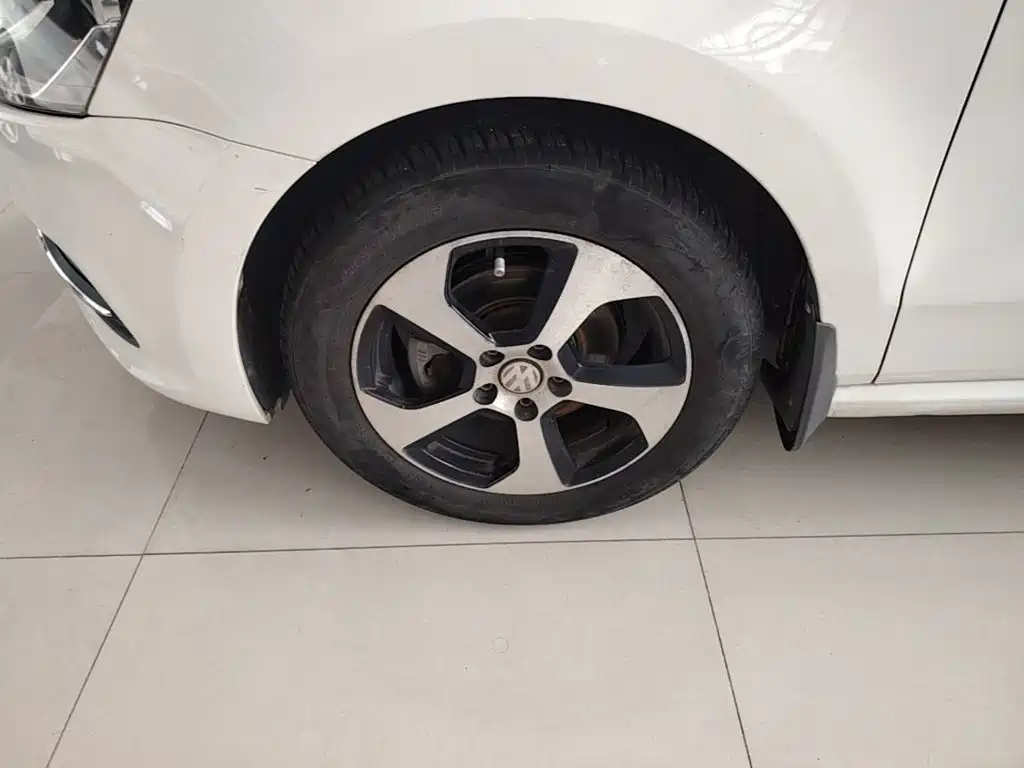 Volkswagen Polo — миниатюра 23