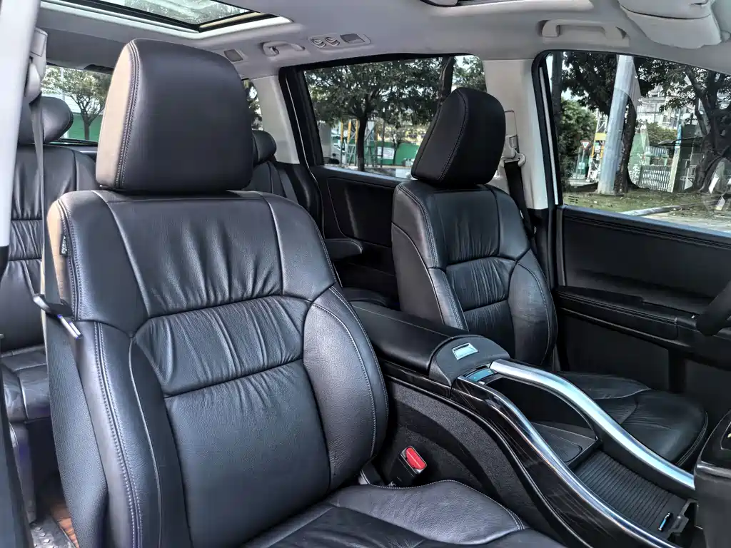 Honda Odyssey — миниатюра 16