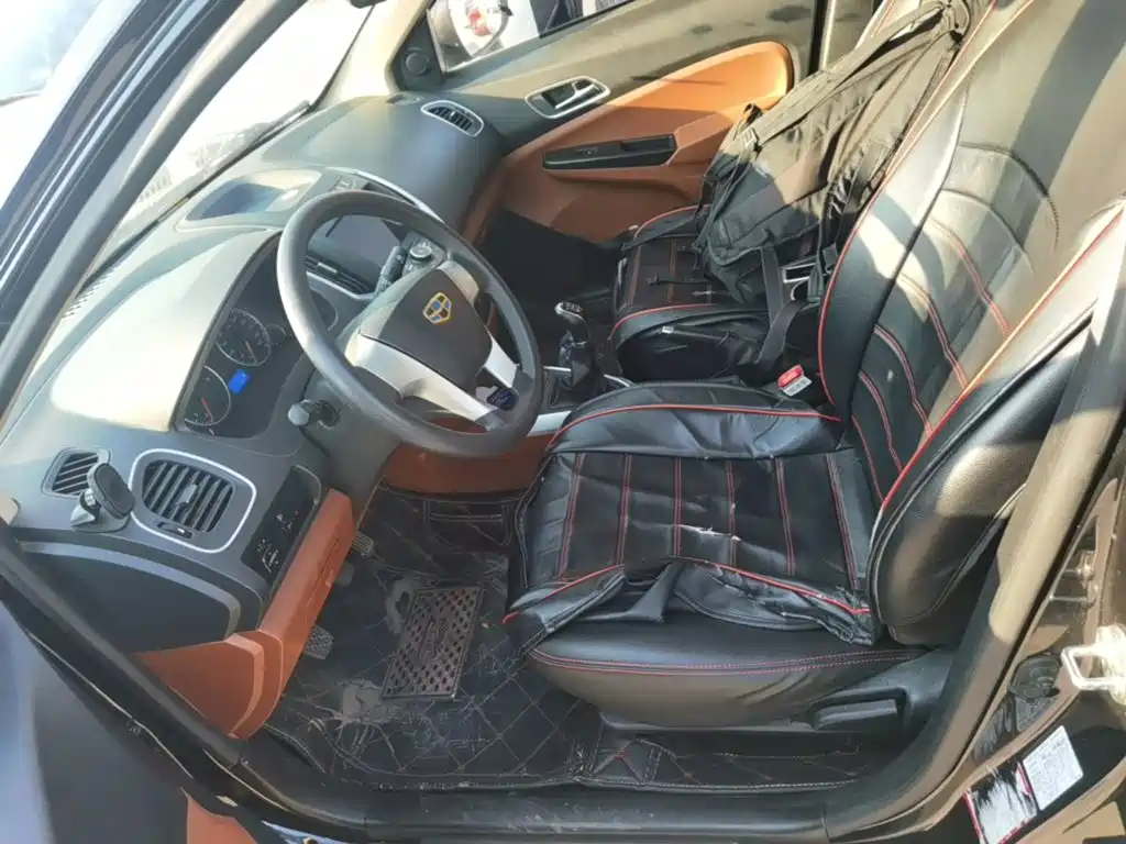 Geely King Kong — миниатюра 15