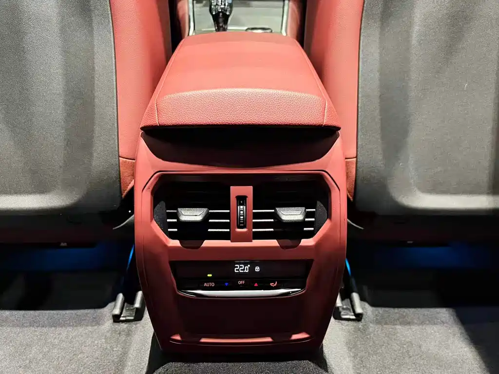 BMW 4 Series — миниатюра 14