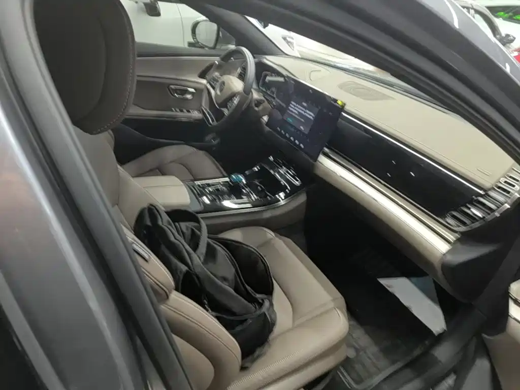 BYD Han — миниатюра 25