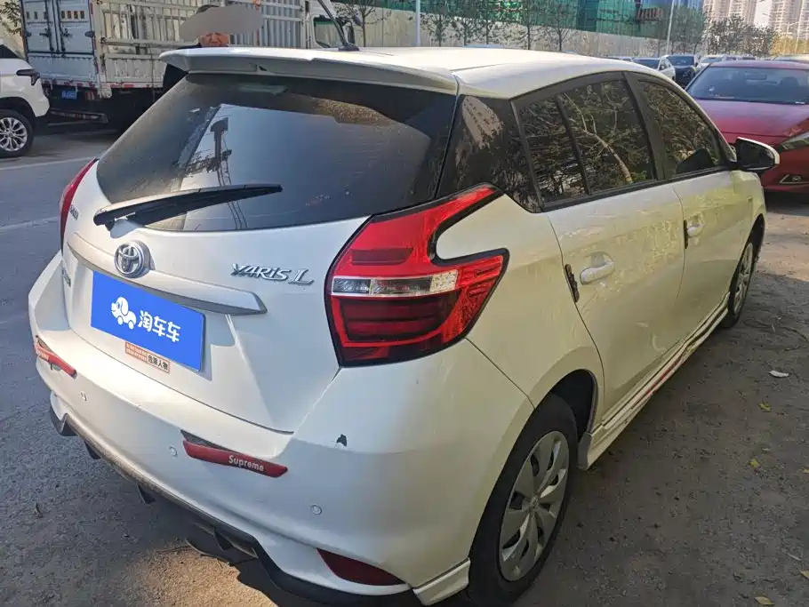 Toyota Yaris L — миниатюра 3