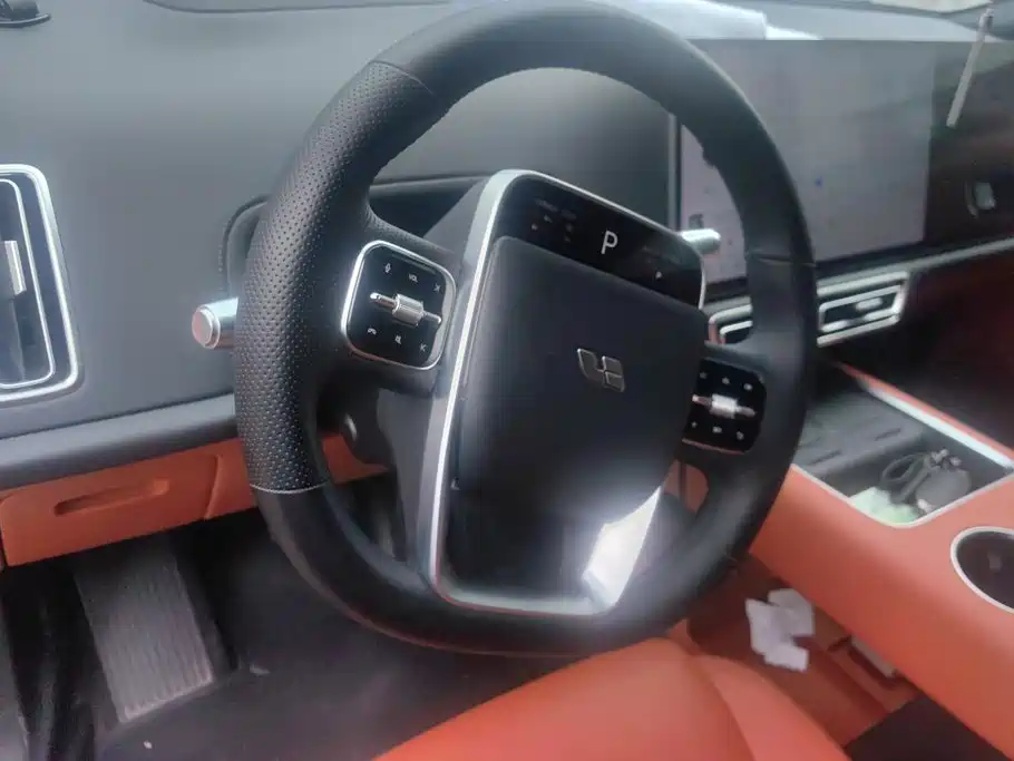 Li Auto Li L8 — миниатюра 15