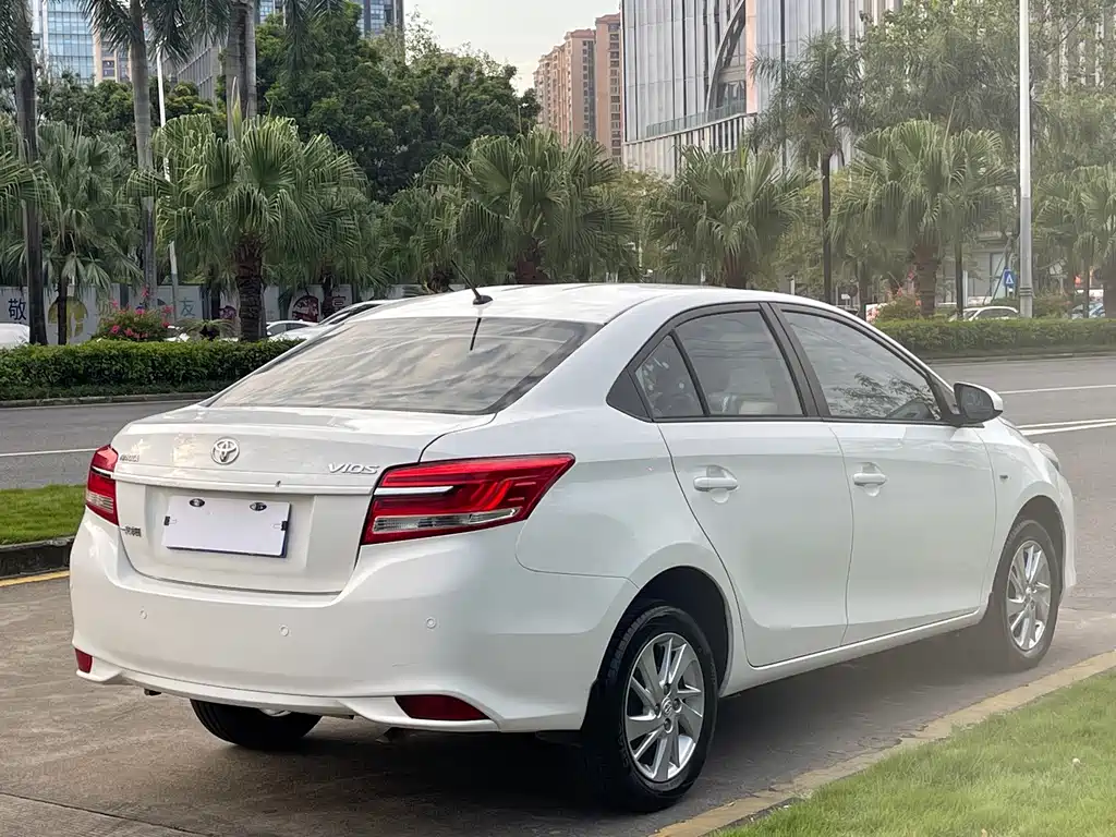 Toyota Vios — миниатюра 14