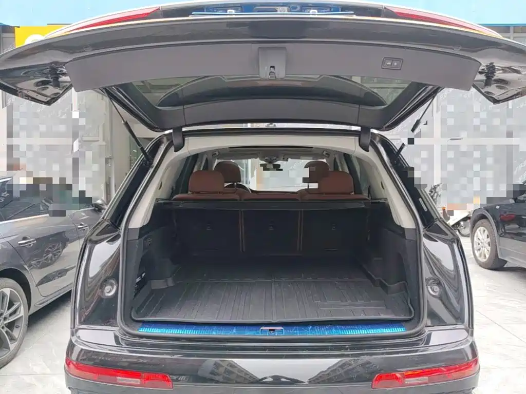 Audi Q7 — миниатюра 19