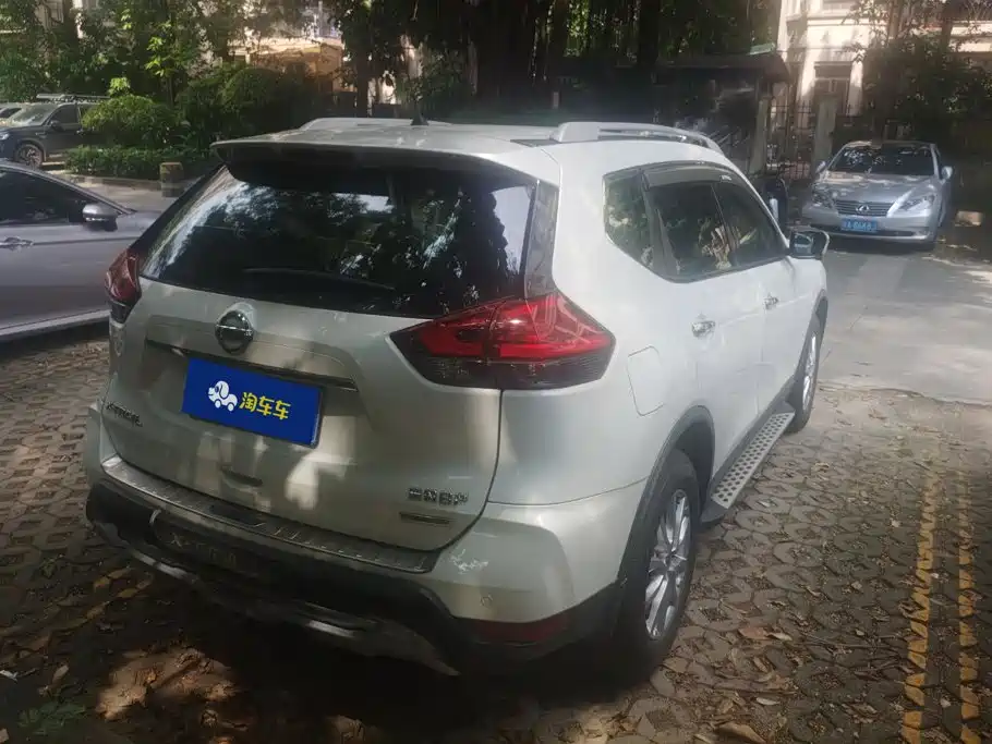 Nissan X-Trail — миниатюра 3