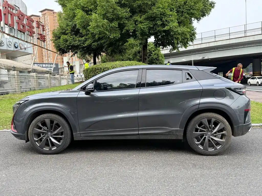 Changan UNI-T — миниатюра 3