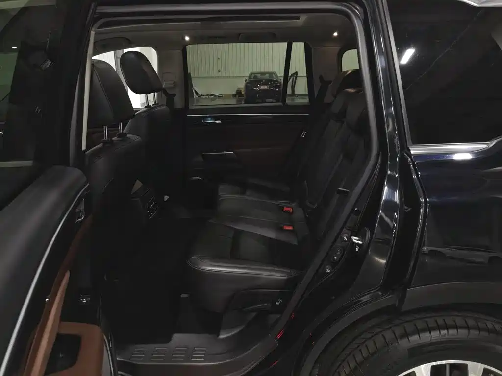 GAC Motor Trumpchi GS8 — миниатюра 15