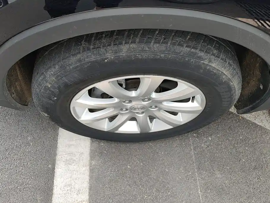 Buick Envision Plus — миниатюра 6