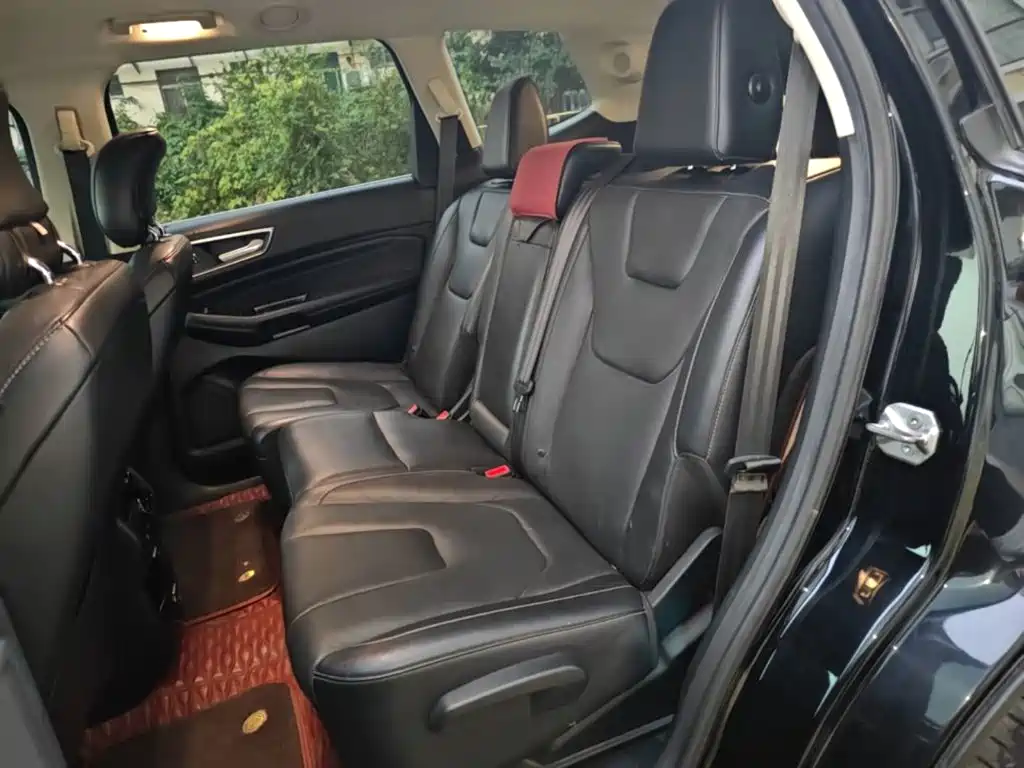 Ford Edge — миниатюра 17