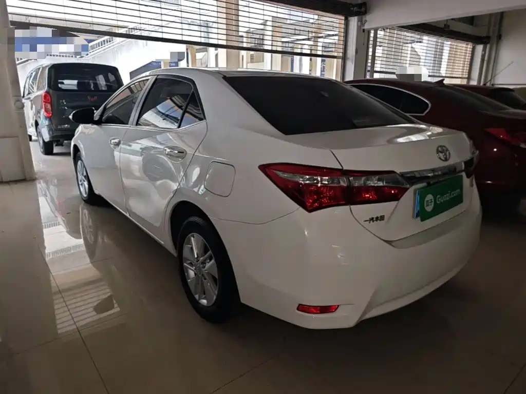 Toyota Corolla — миниатюра 5