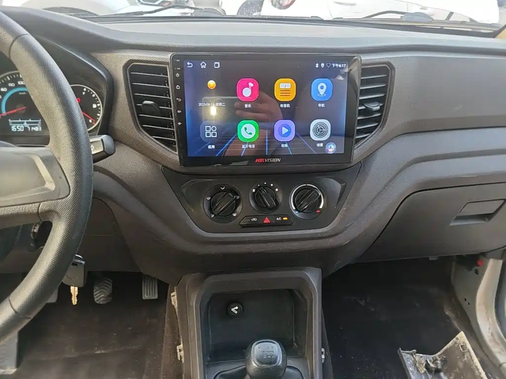 Wuling Hongguang V — миниатюра 13