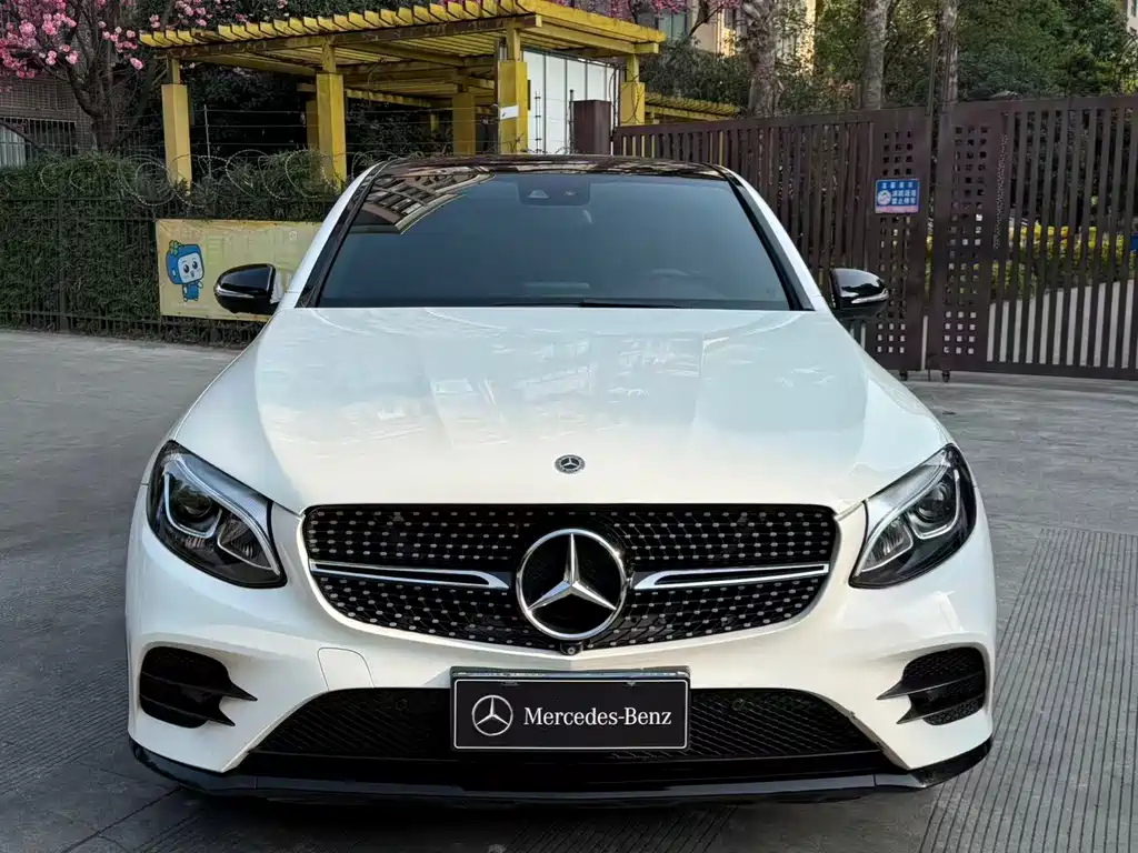 MERCEDES-BENZ GLC COUPE