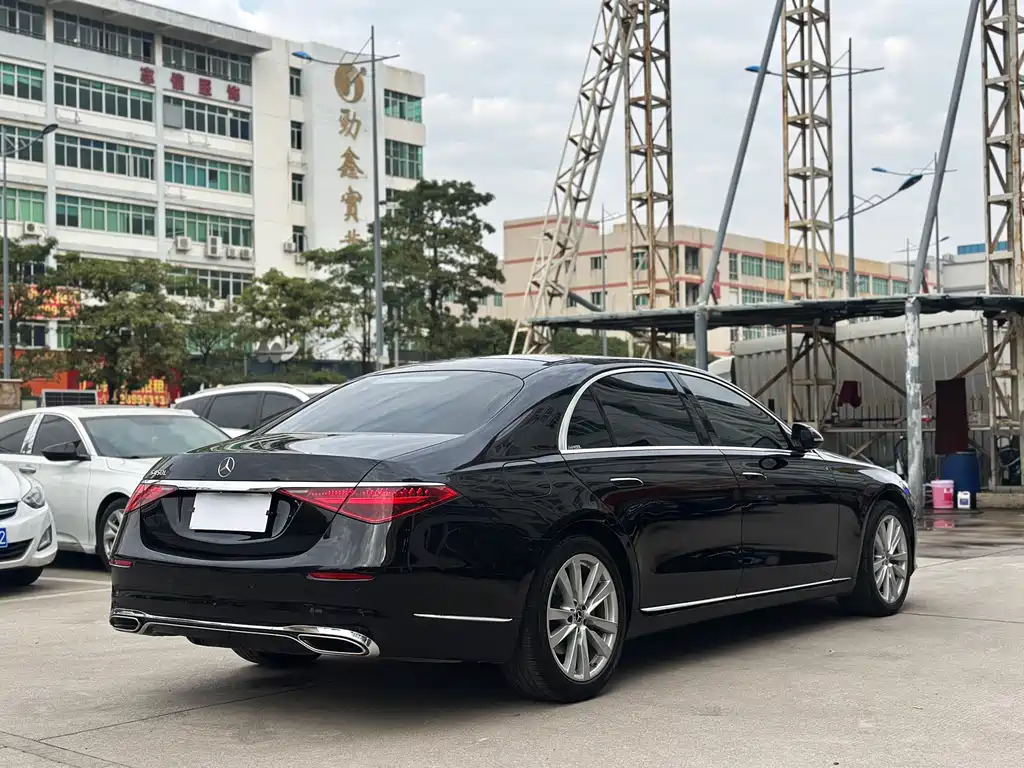 MERCEDES-BENZ S CLASS