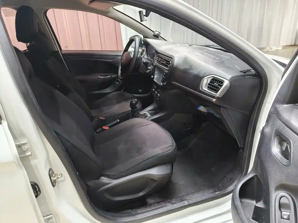 Peugeot 301 — миниатюра 11