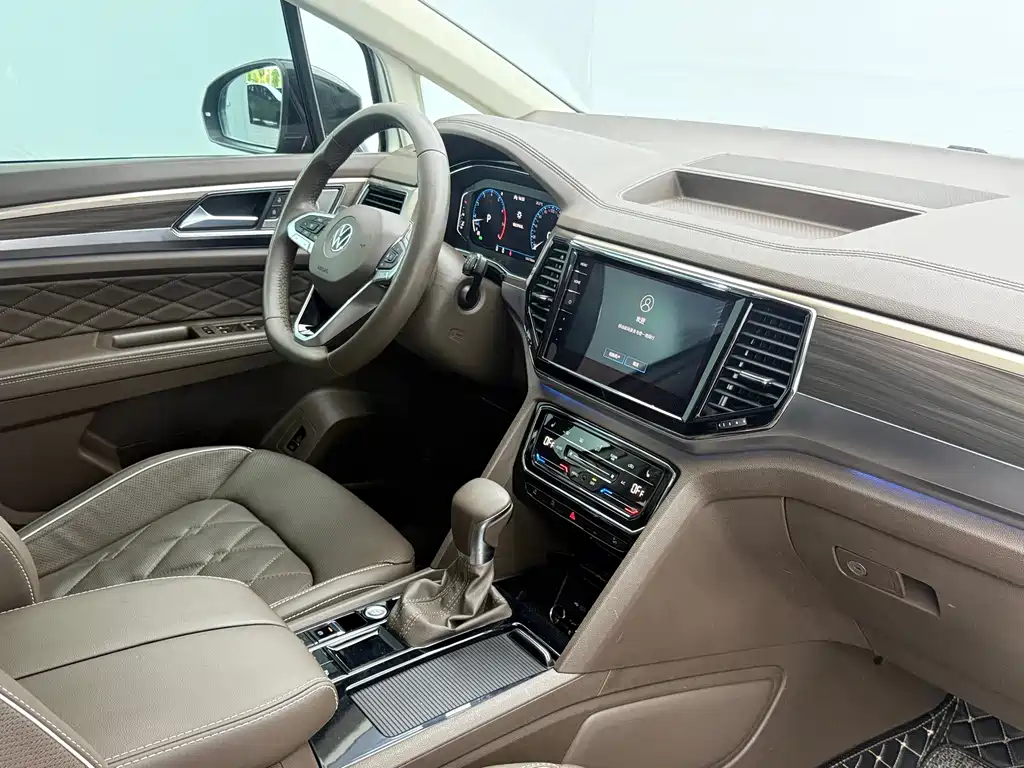 Volkswagen Viloran — миниатюра 15