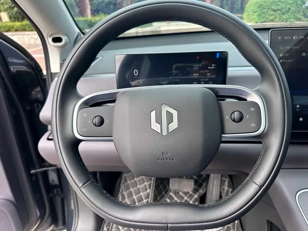 Leapmotor Leapmotor C10 — миниатюра 4