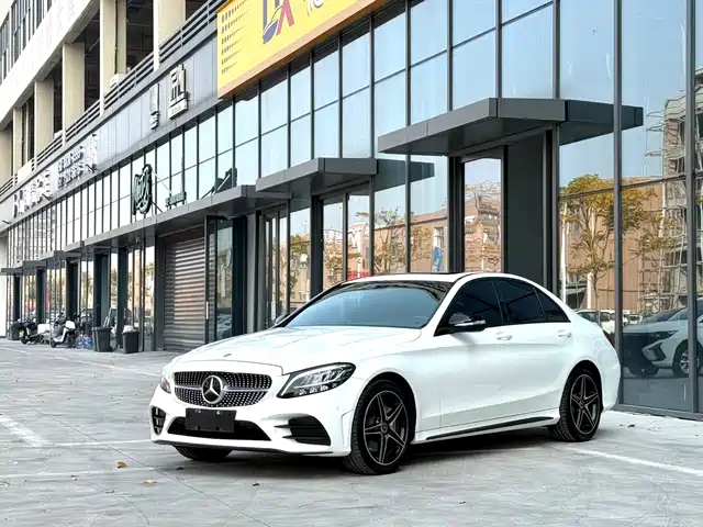 MERCEDES BENZ C CLASS