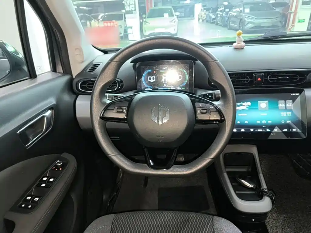 Leapmotor Leapmotor T03 — миниатюра 11