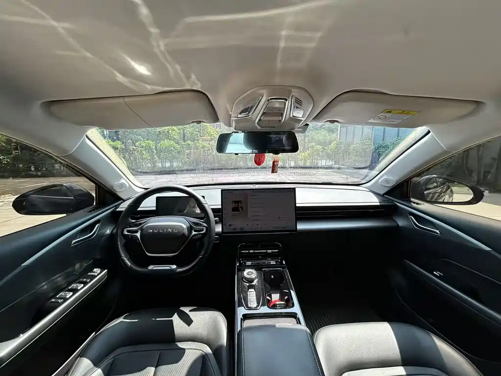 Wuling Xingguang — миниатюра 6