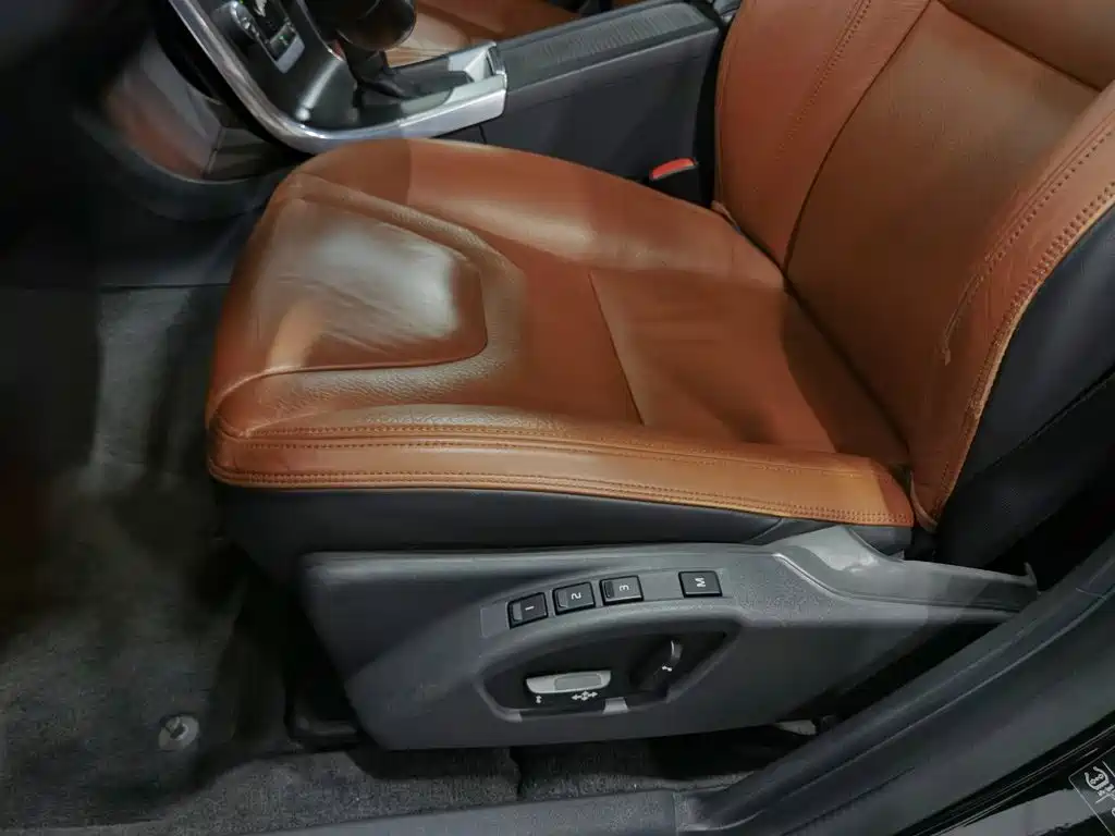Volvo V60 — миниатюра 20