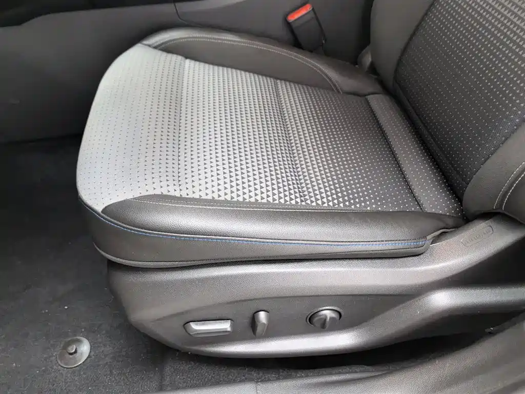 CHEVROLET XINGMAILUO