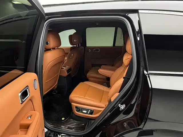 Li Auto Li L8 — миниатюра 13